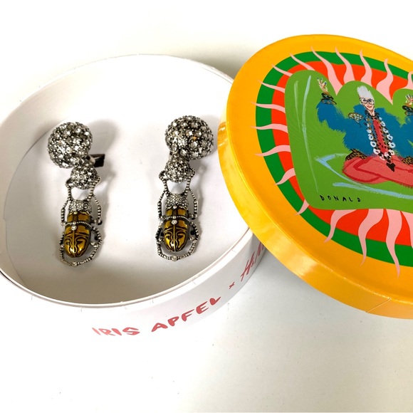 Iris Apfel Scarab Crystallized Eaarings-New in Box - Picture 9 of 16